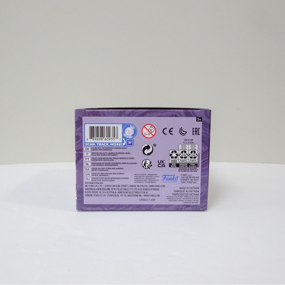 Batman Forever Two-Face Target Exclusive Art Series Funko Pop! #66 - Picture 4 of 4